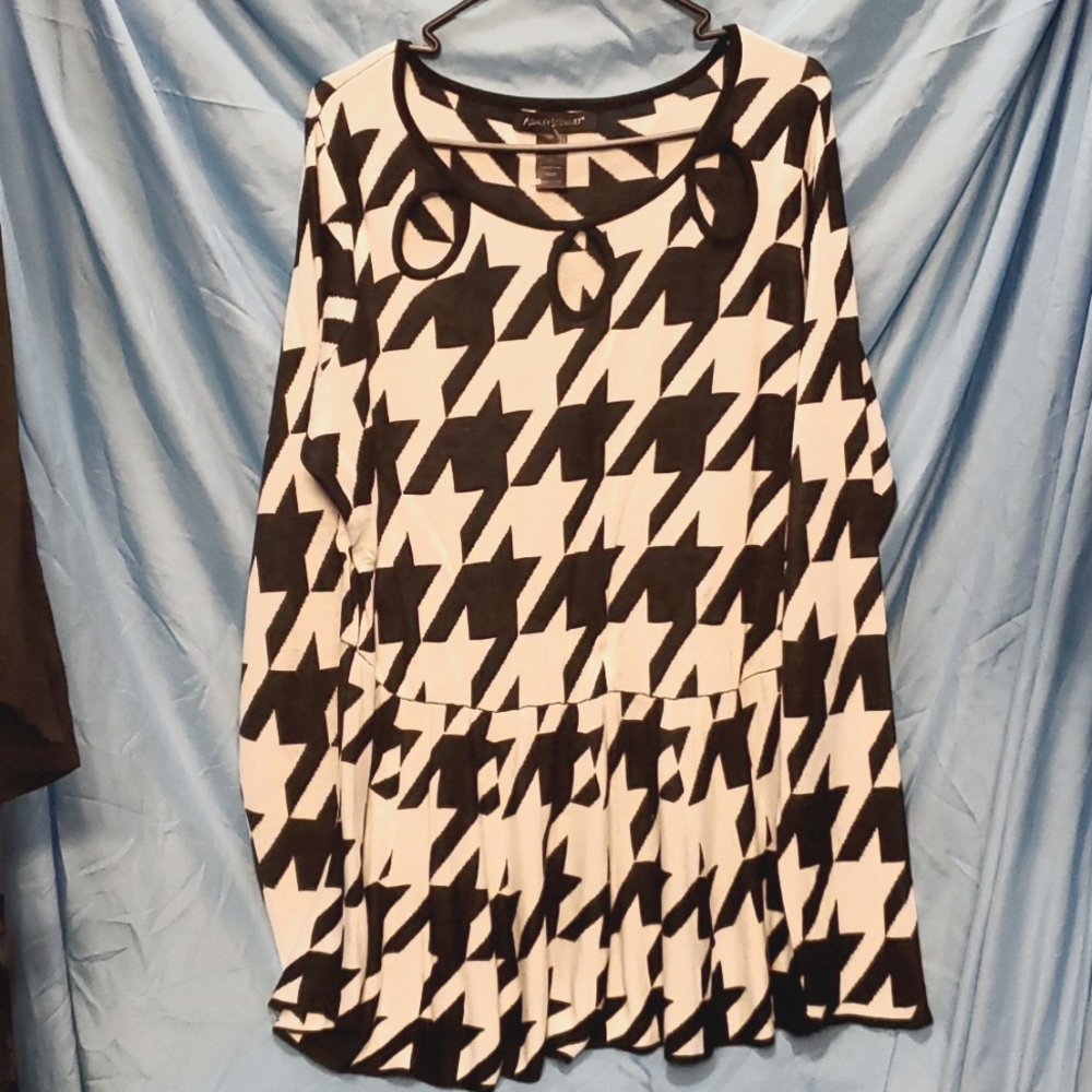 Ashley Stewart Houndstooth sweater